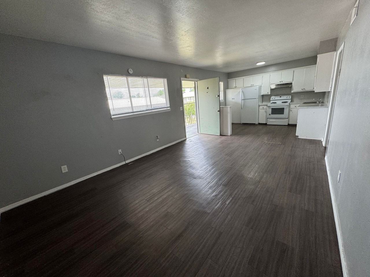 The Pointe - Photo 2 of 25