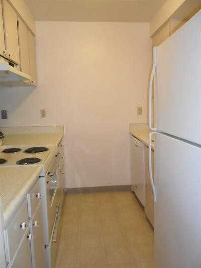Clark Creek Apts - Photo 2 of 13