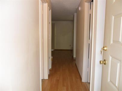 Clark Creek Apts - Photo 4 of 13