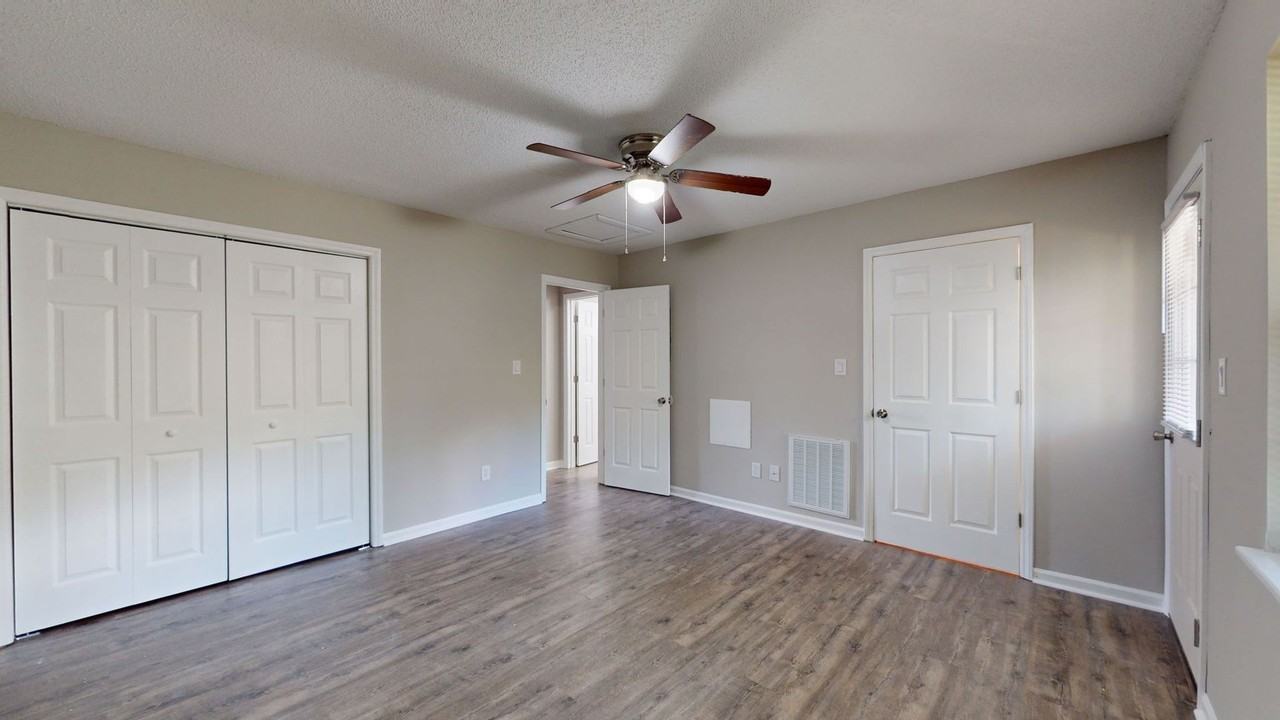 Caldwell Court - Photo 3 of 7