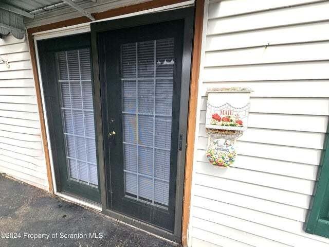 1631 East Mountain Road - Photo 6 of 7