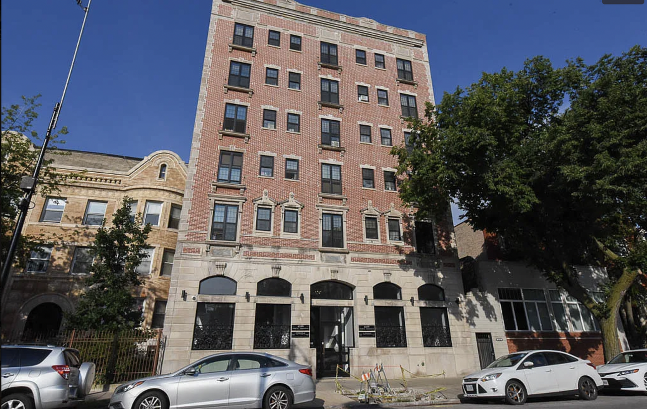 4526 N. Sheridan Rd - Photo 7 of 50