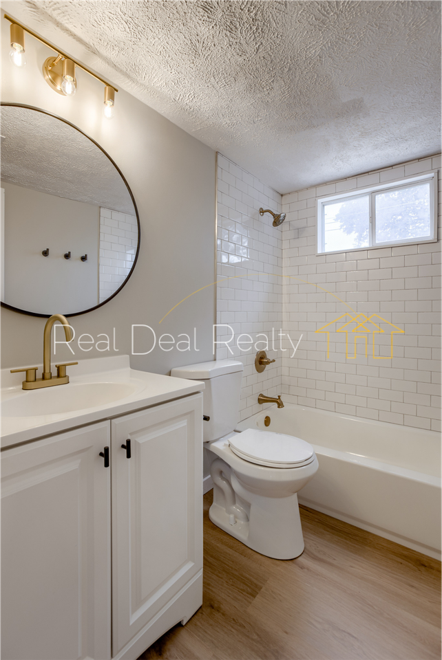 4713/4715 Davenport Street*** - Photo 2 of 19