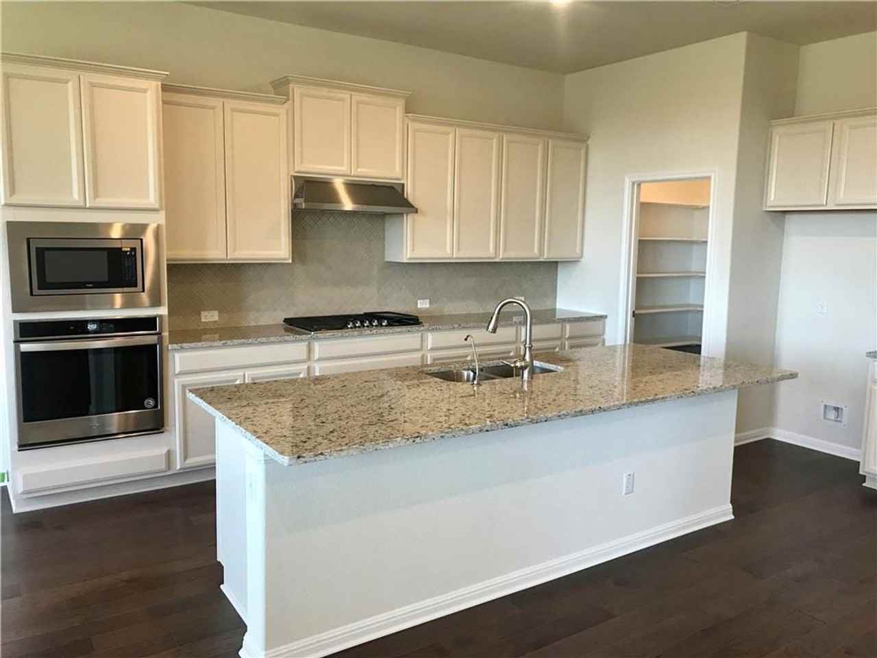 4232 Promontory Point Trl - Photo 4 of 26