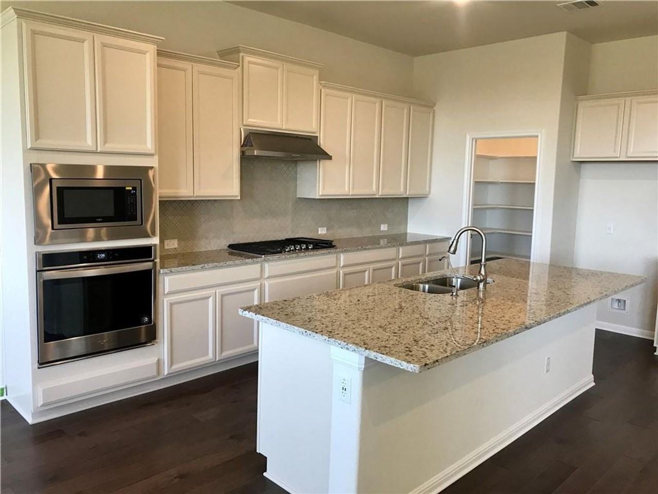 4232 Promontory Point Trl - Photo 5 of 26