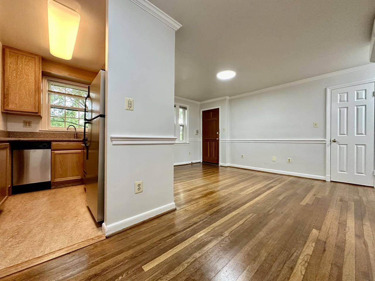 906 Jefferson Street - Photo 3 of 28