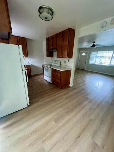 900 Santa Cruz Drive #1 - Photo 3 of 16