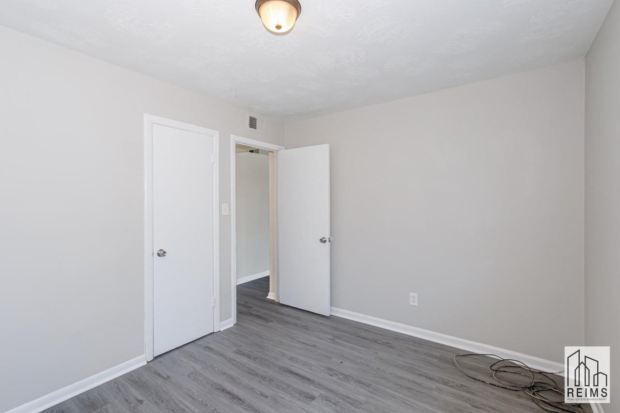 2548 Wheeler Road - Photo 4 of 15