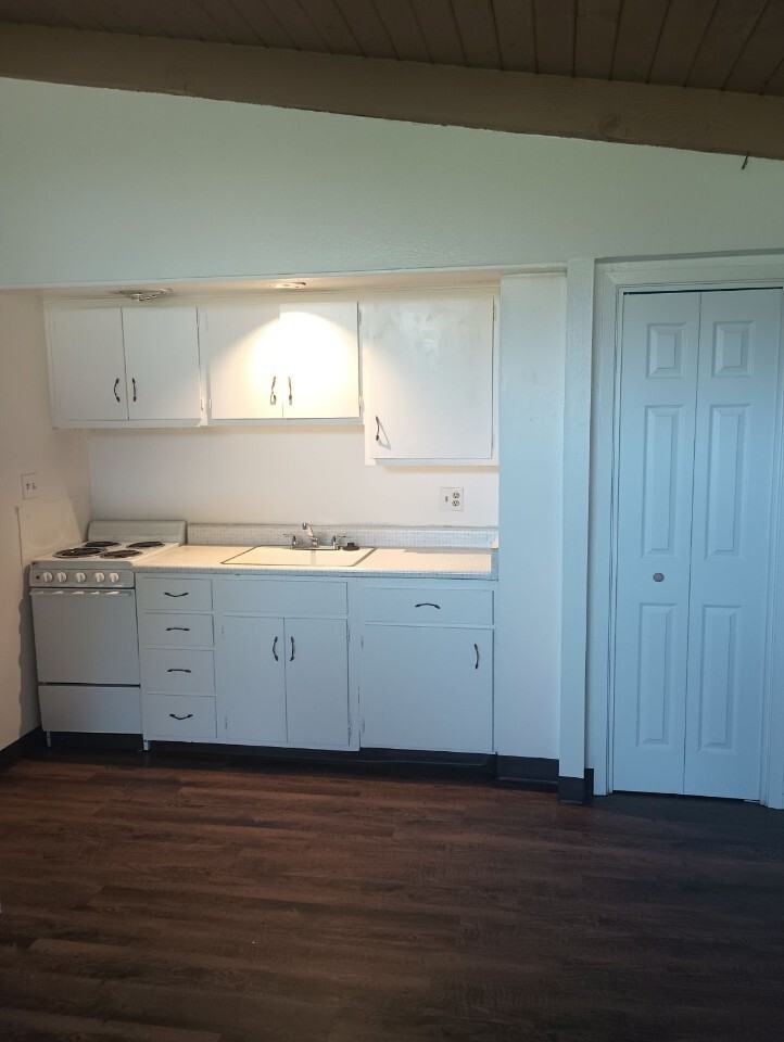 Link Care Housing - Photo 3 of 34