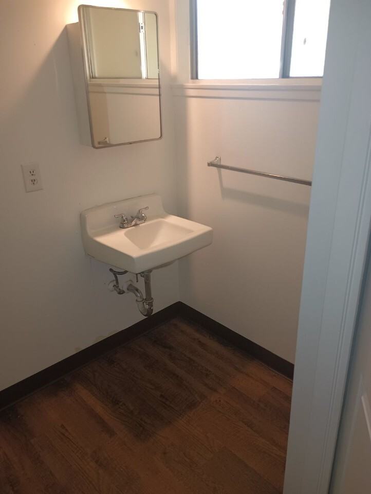 Link Care Housing - Photo 6 of 34