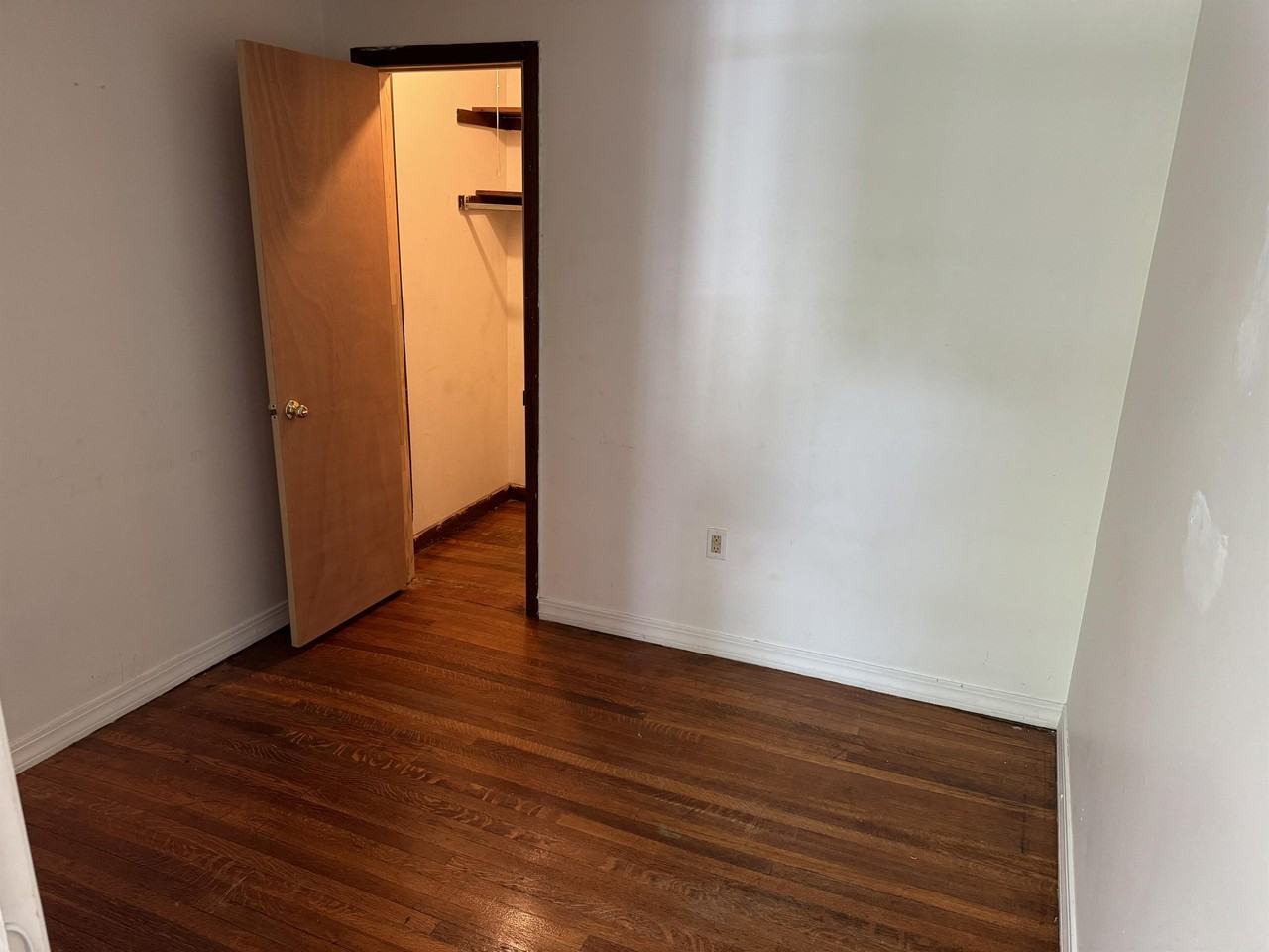 75 Ohio Street - Photo 5 of 7