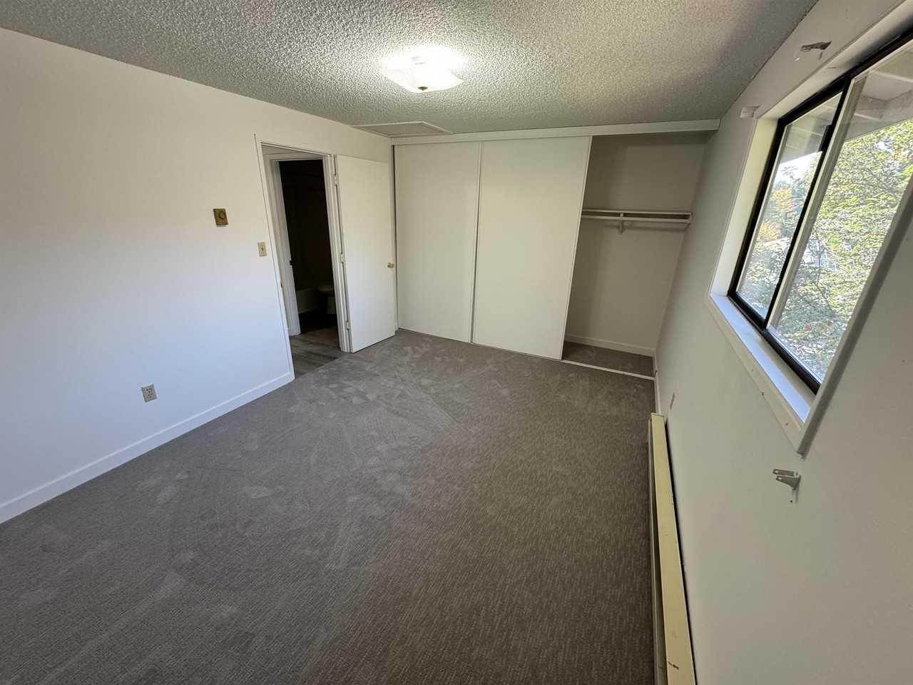 Cedar Garden Apartments - Photo 4 of 5