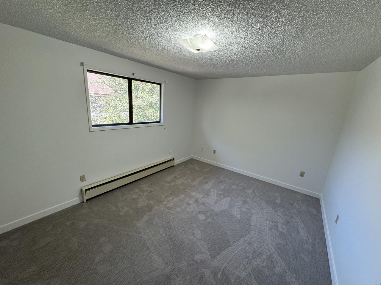 Cedar Garden Apartments - Photo 5 of 5