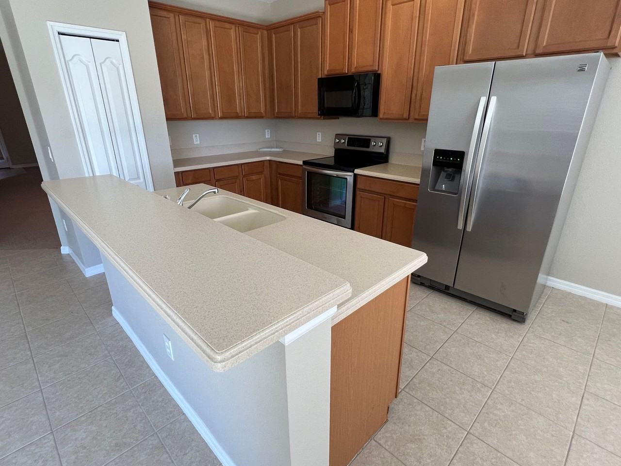 16950 Deer Oak Ln - Photo 5 of 31