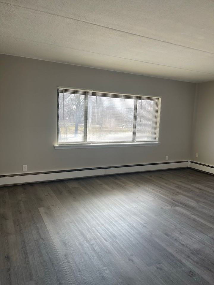 1709 Ferry - Photo 5 of 10