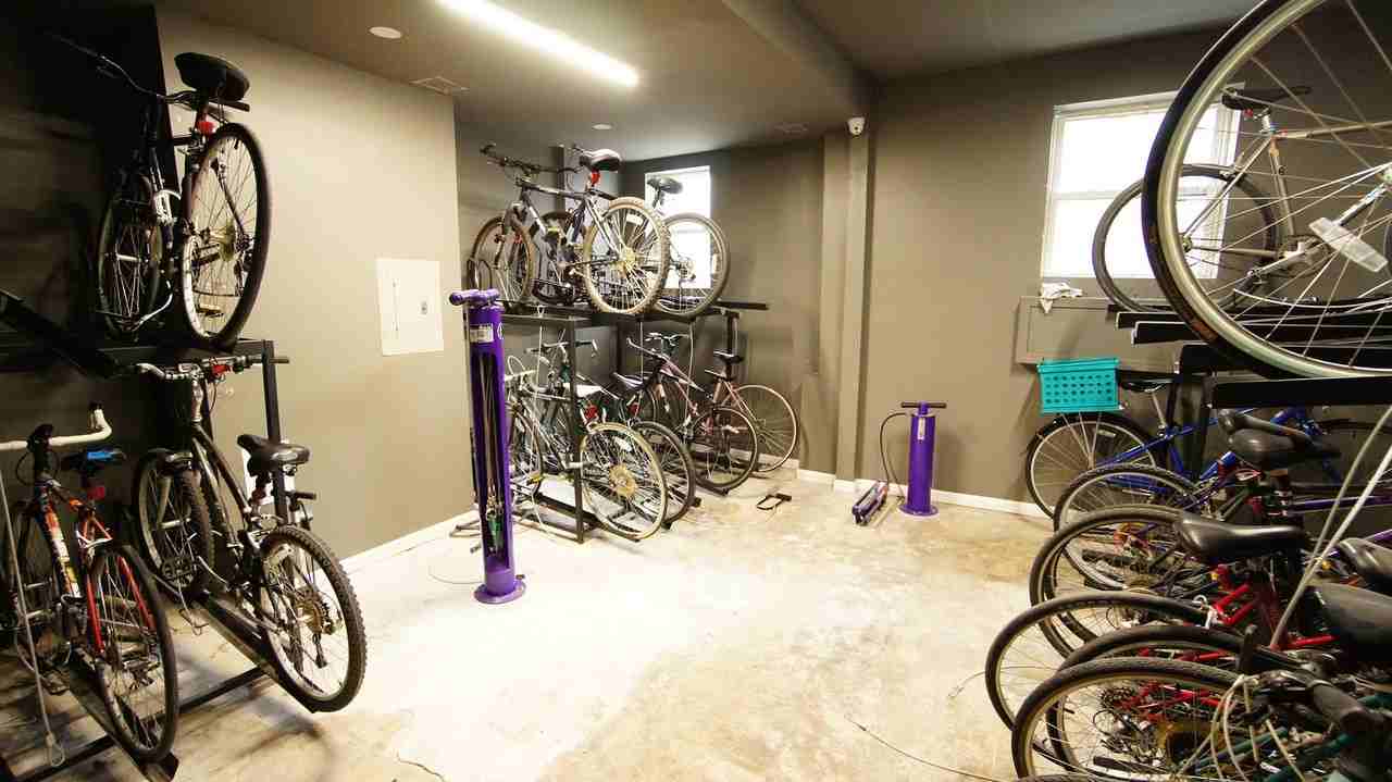 1627 Humboldt - Photo 4 of 41