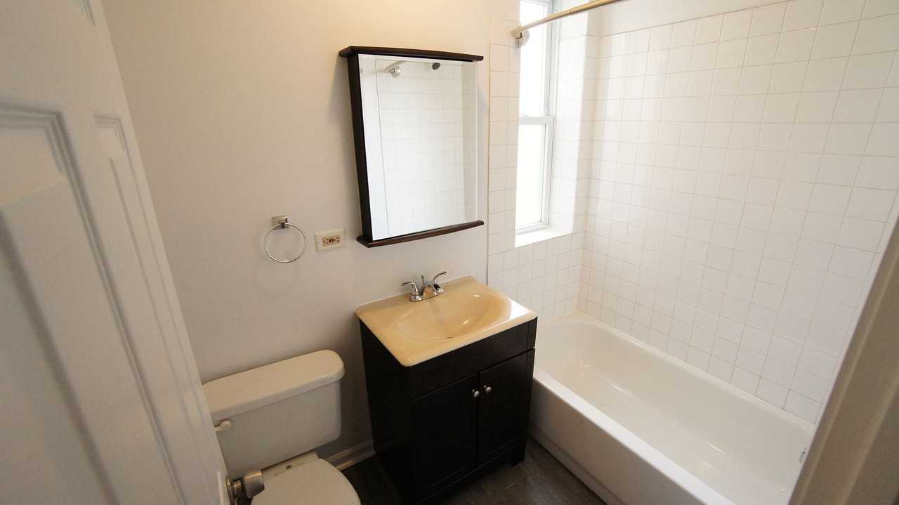 1627 Humboldt - Photo 3 of 30