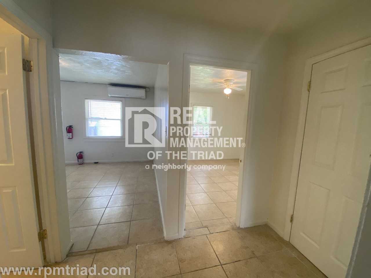 1514 Gholson Ave - Photo 3 of 20