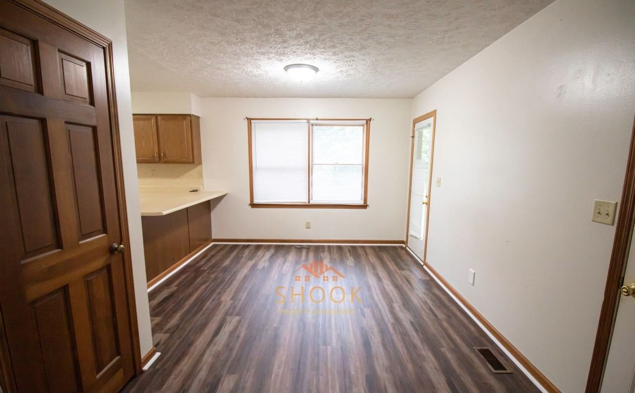 109 E Pine Ave - Photo 6 of 14