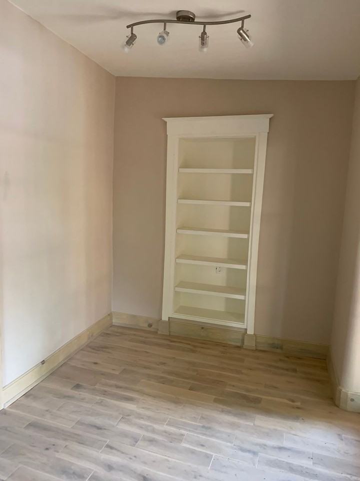 425 E Coronado Rd - Photo 2 of 9