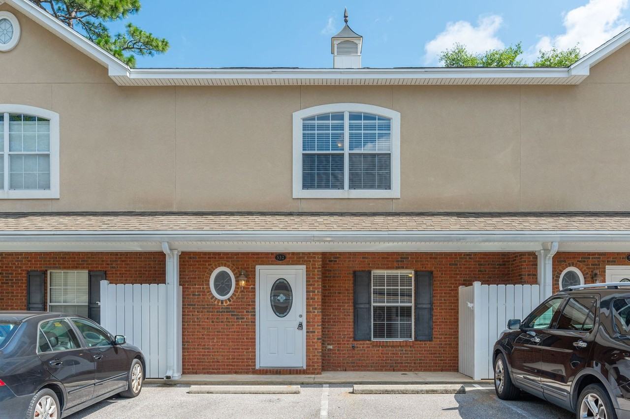 532 Maple Ave - Photo 2 of 30