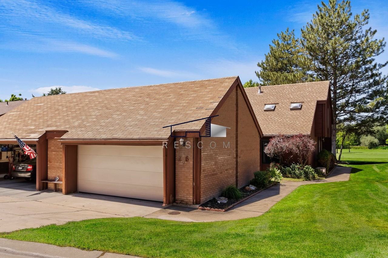 26 White Barn Dr - Photo 2 of 34