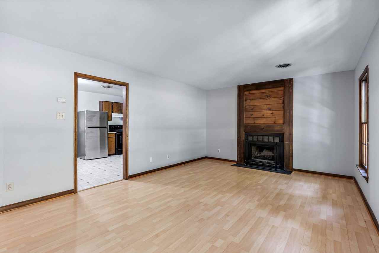 1311 Hioaks Rd - Photo 3 of 18