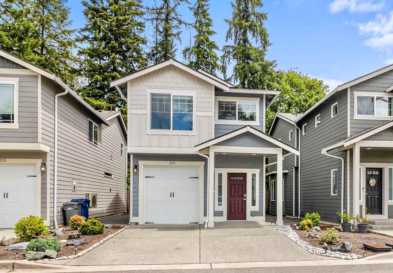 323 Penny Ave - Photo 3 of 19