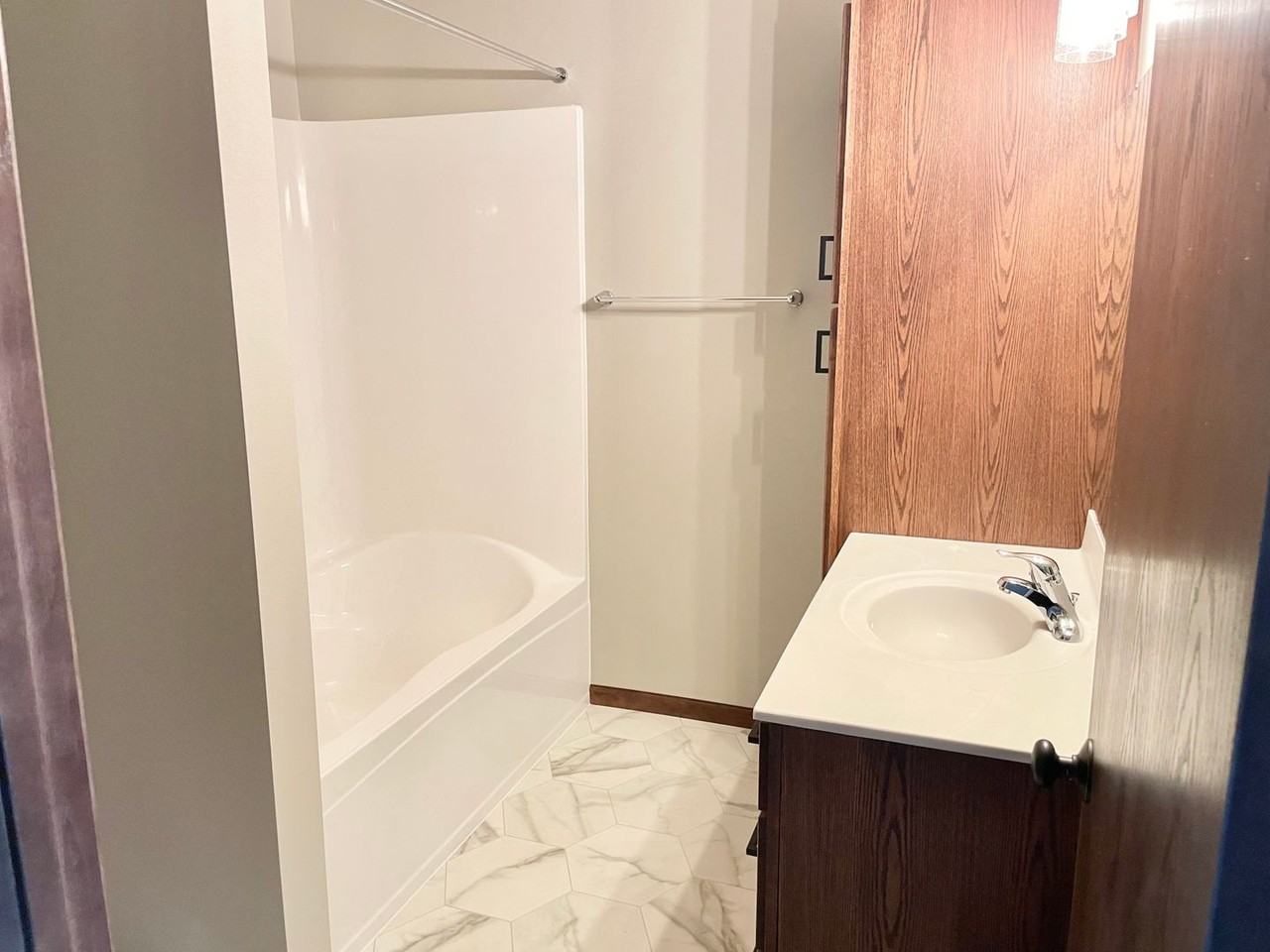 6417 83rd Ave S - Photo 5 of 19