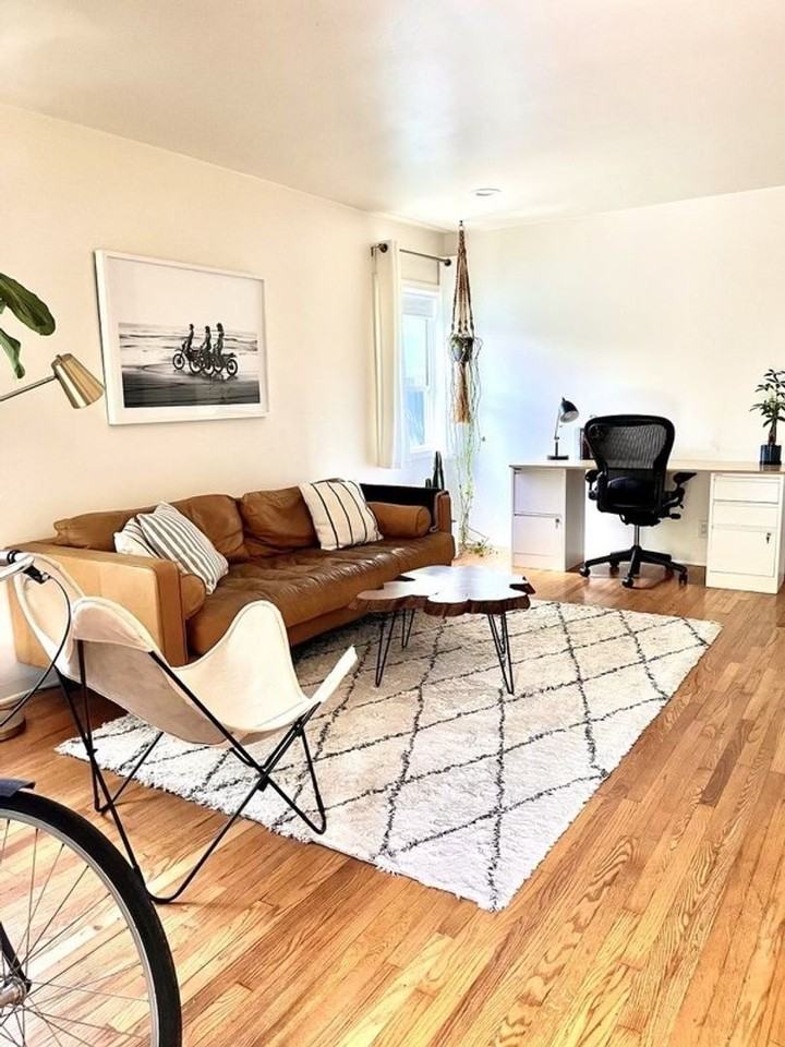 1147 Van Buren Ave - Photo 2 of 12