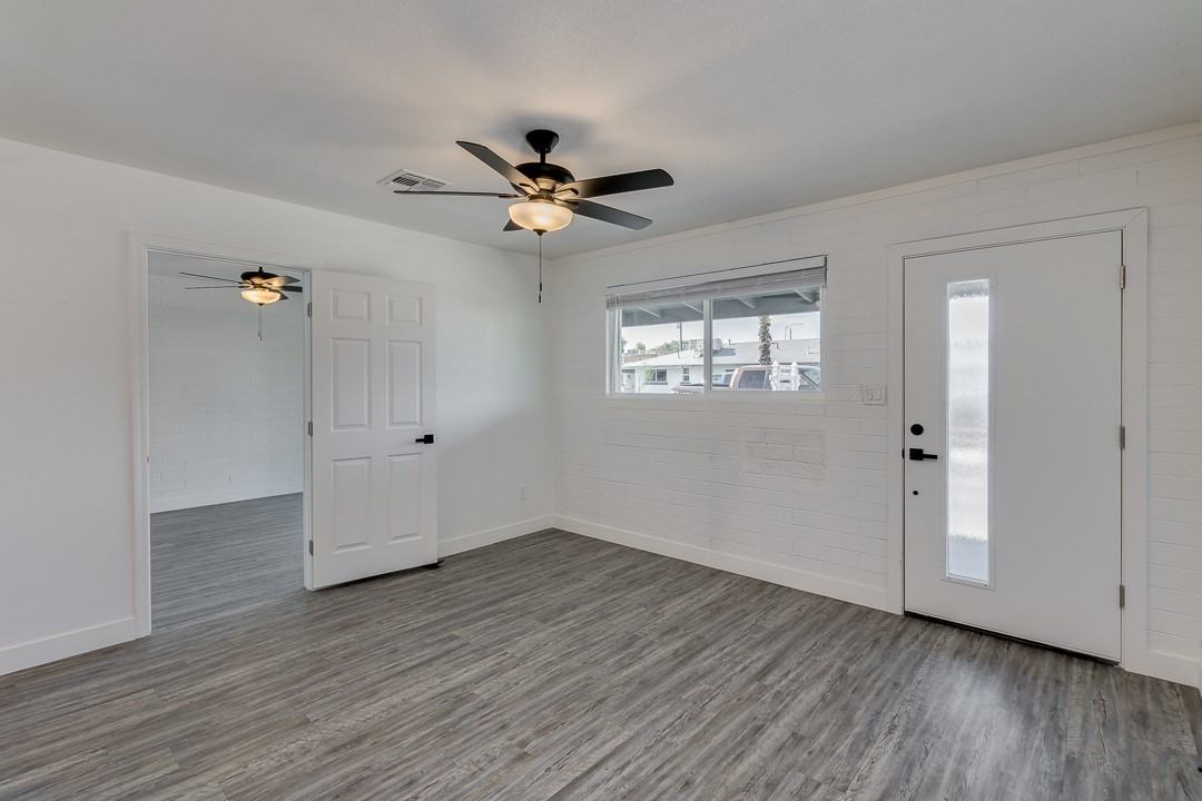 Westside 74 - Photo 4 of 27