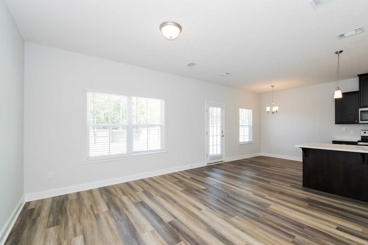 135 135 Sugarberry Cir - Photo 5 of 20