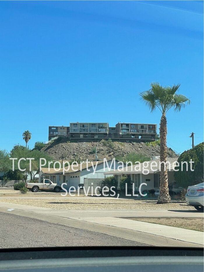 1057 E Butler Dr #4C - Photo 2 of 15