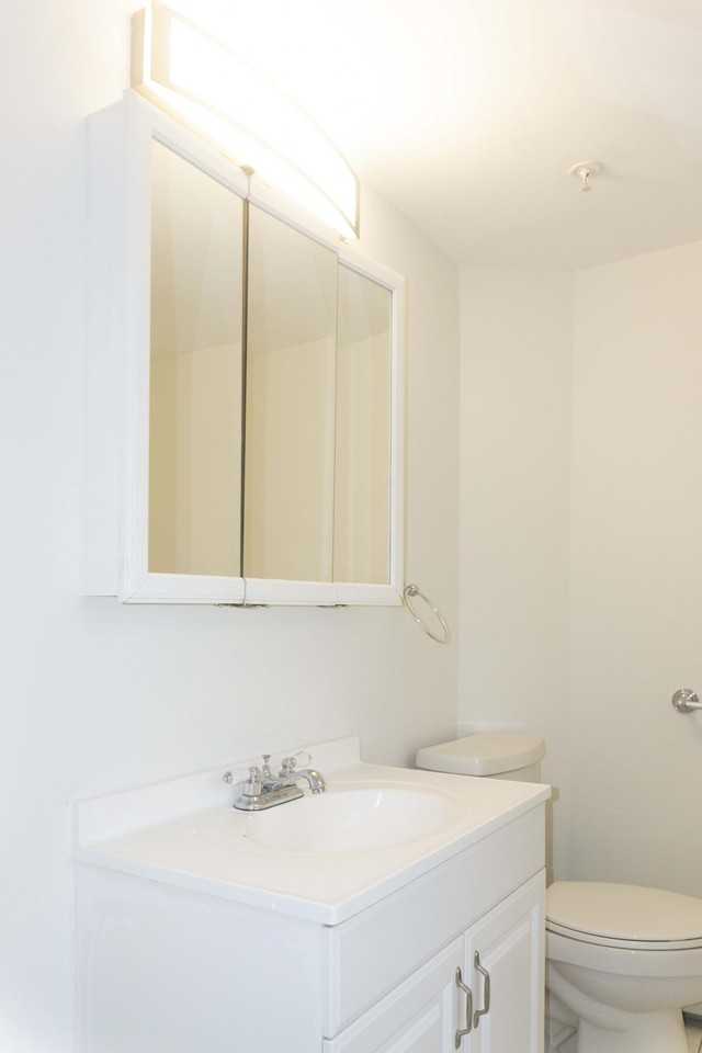 3149 Washington St #3 - Photo 5 of 9