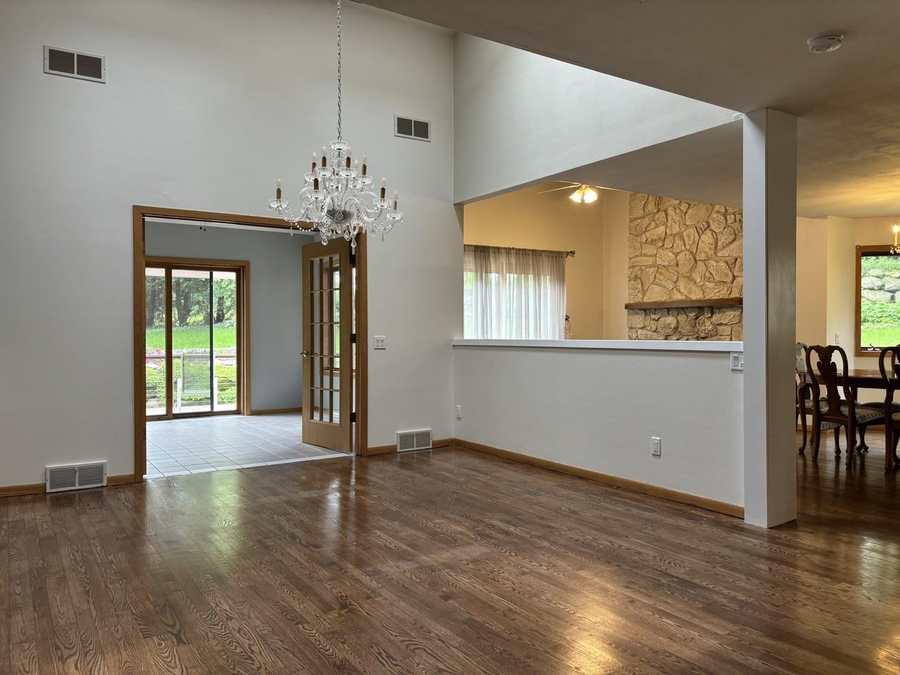 3705 Spring Hill Ct #NA - Photo 4 of 44