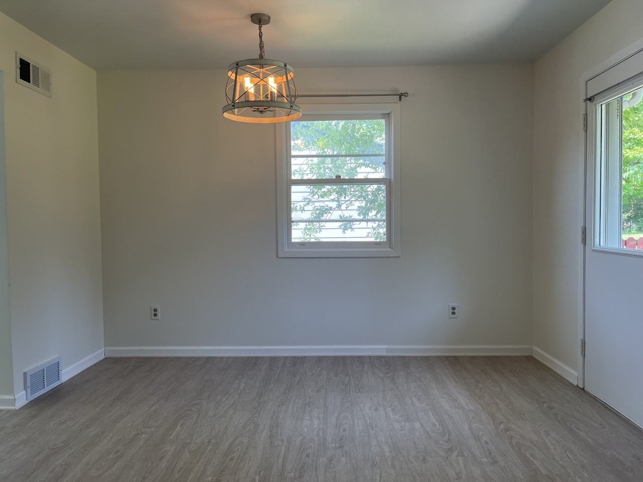 1401 S Thompson Dr #1401 - Photo 6 of 16