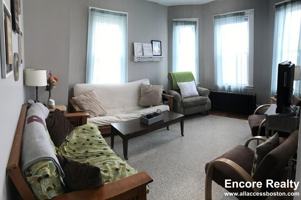 featured image of 8 Sunset St #3