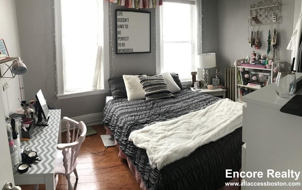 8 Sunset St #3 - Photo 5 of 9