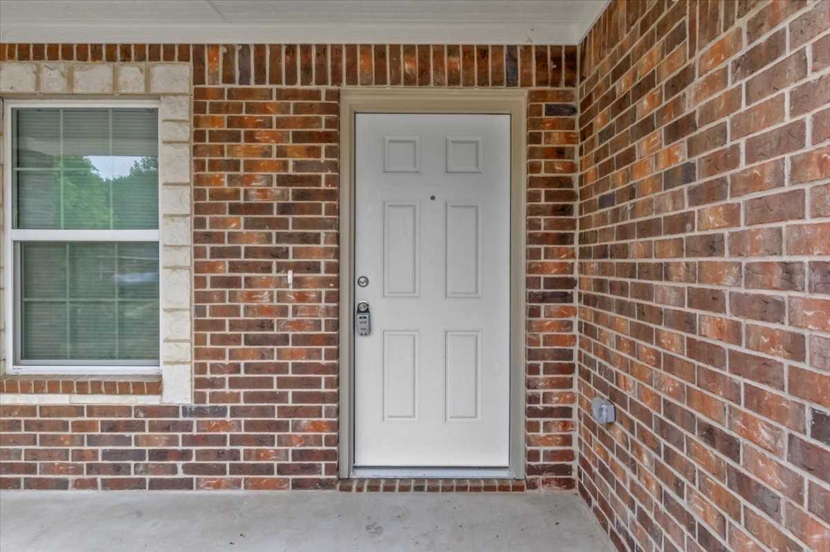 1407 Natchez Trl #B - Photo 4 of 19