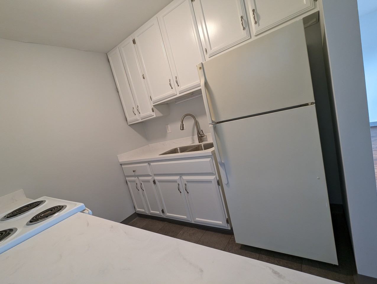 410 N State St #L3 - Photo 7 of 14