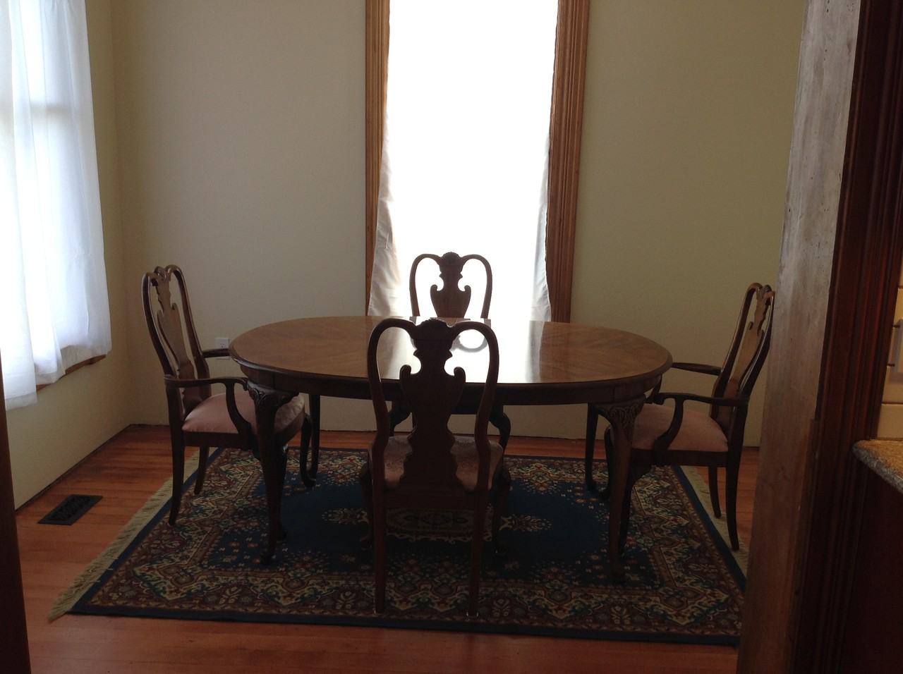 1585 Exchange St #A - Photo 7 of 10