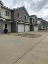 2129 Bunker Ln - Photo 1 of 1