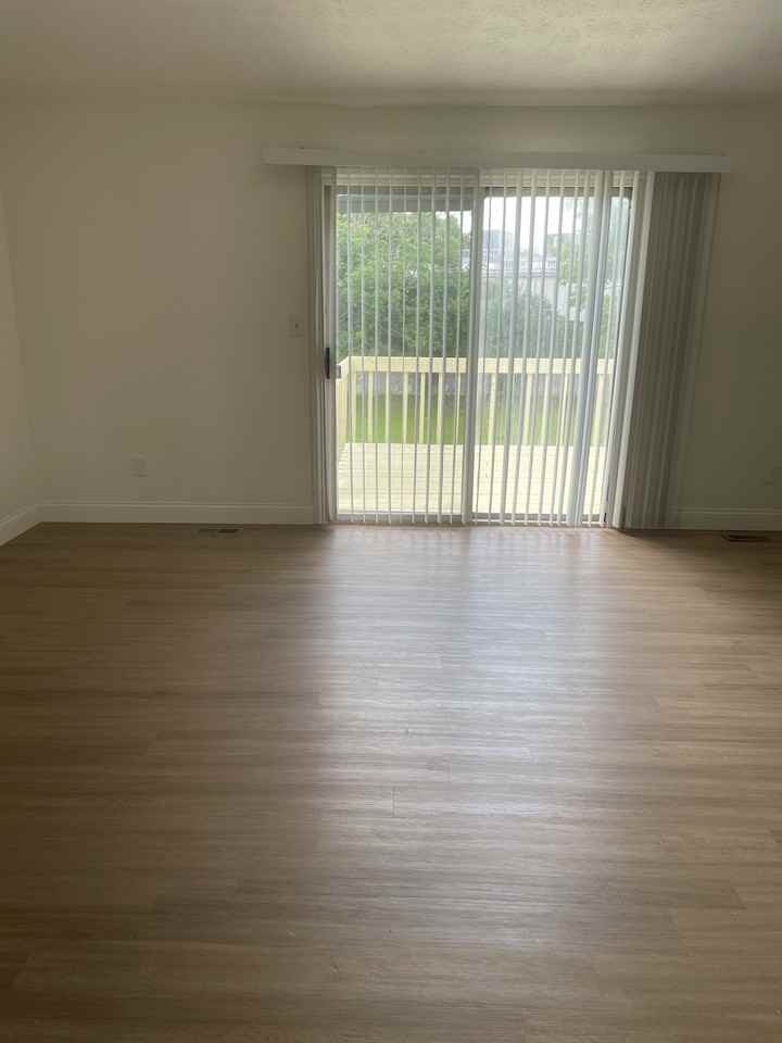 3755 Springwood Dr #NA - Photo 3 of 18