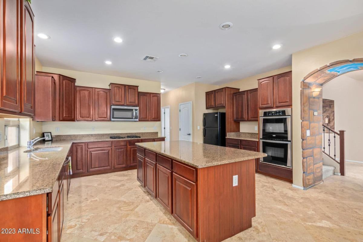 104 W Red Mesa Trl #NA - Photo 3 of 9