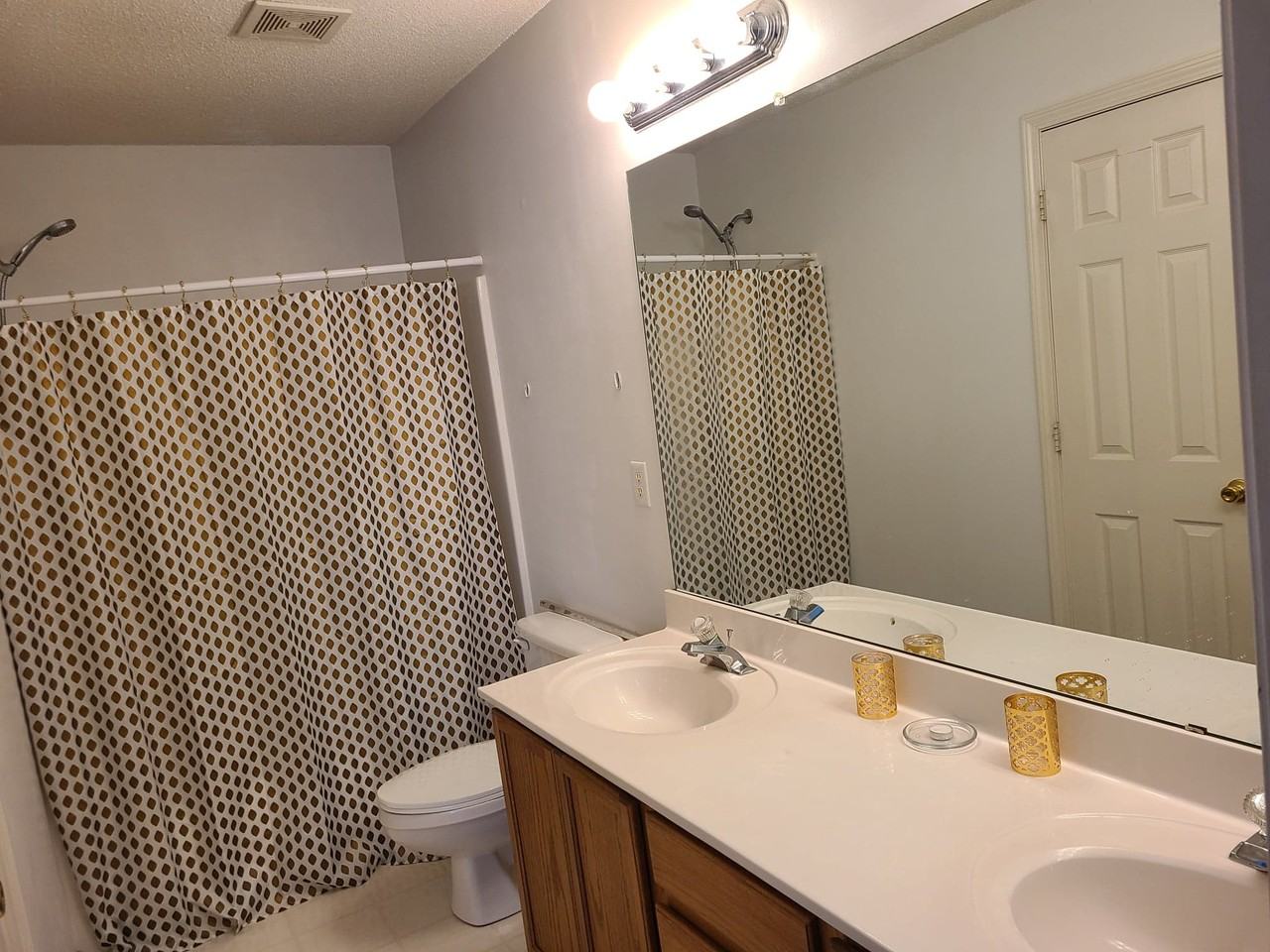 7703 Petrea Ln #7703 - Photo 3 of 12