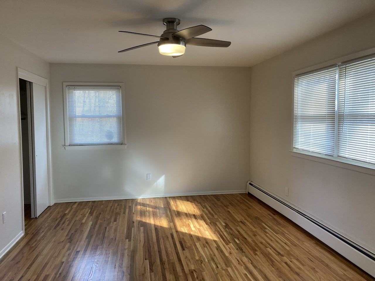162 Railroad Ave - Photo 7 of 12