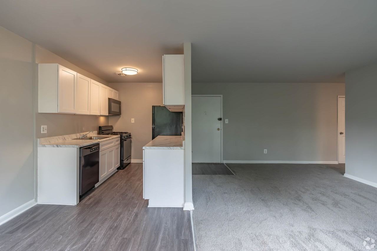 The Swift and The Current Apartments - Photo 5 of 50