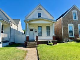 featured image of 2215 W Delaware St #1
