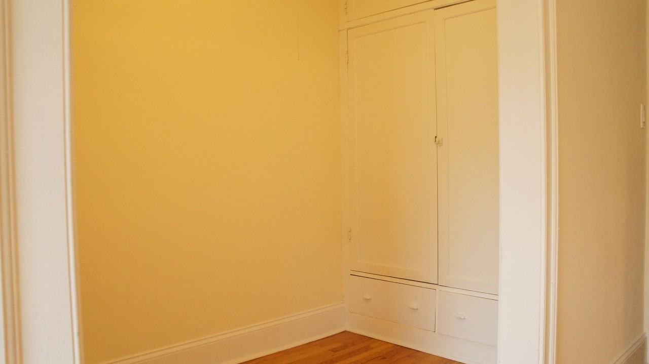 2715 NMA LLC - Photo 5 of 32