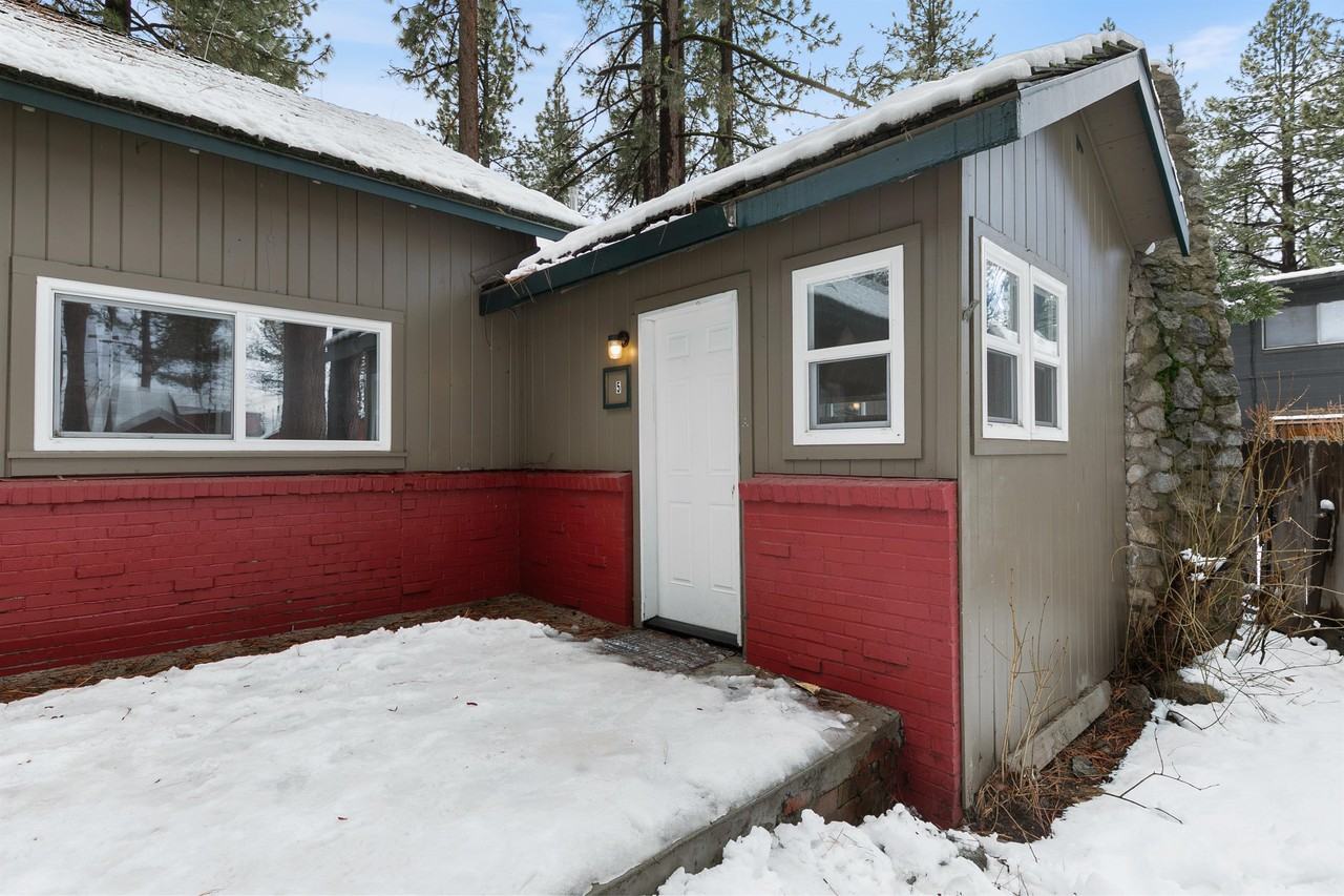 852 Lakeview Ave #D - Photo 2 of 15